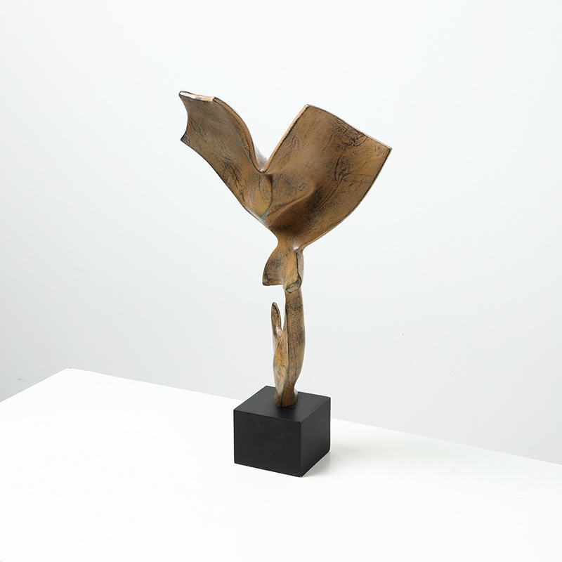 Escultura de Resina Abstrata V - Art Craft Hotel avaliação e preço