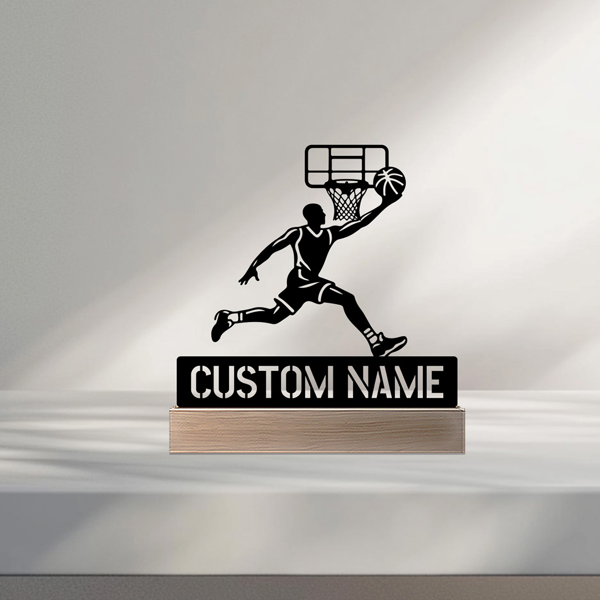 Estátua de metal com nome pers - Art Craft And avaliação e preço